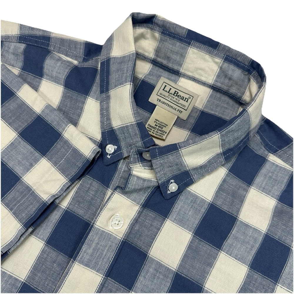 LL Bean Mens Medium Blue Cream Plaid Short Sleeve Button Down Shirt Casual